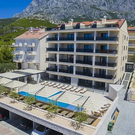 Luxury Aparthotel Makarska Exterior photo