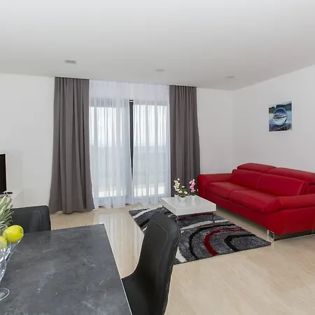 Luxury Aparthotel Makarska Exterior photo