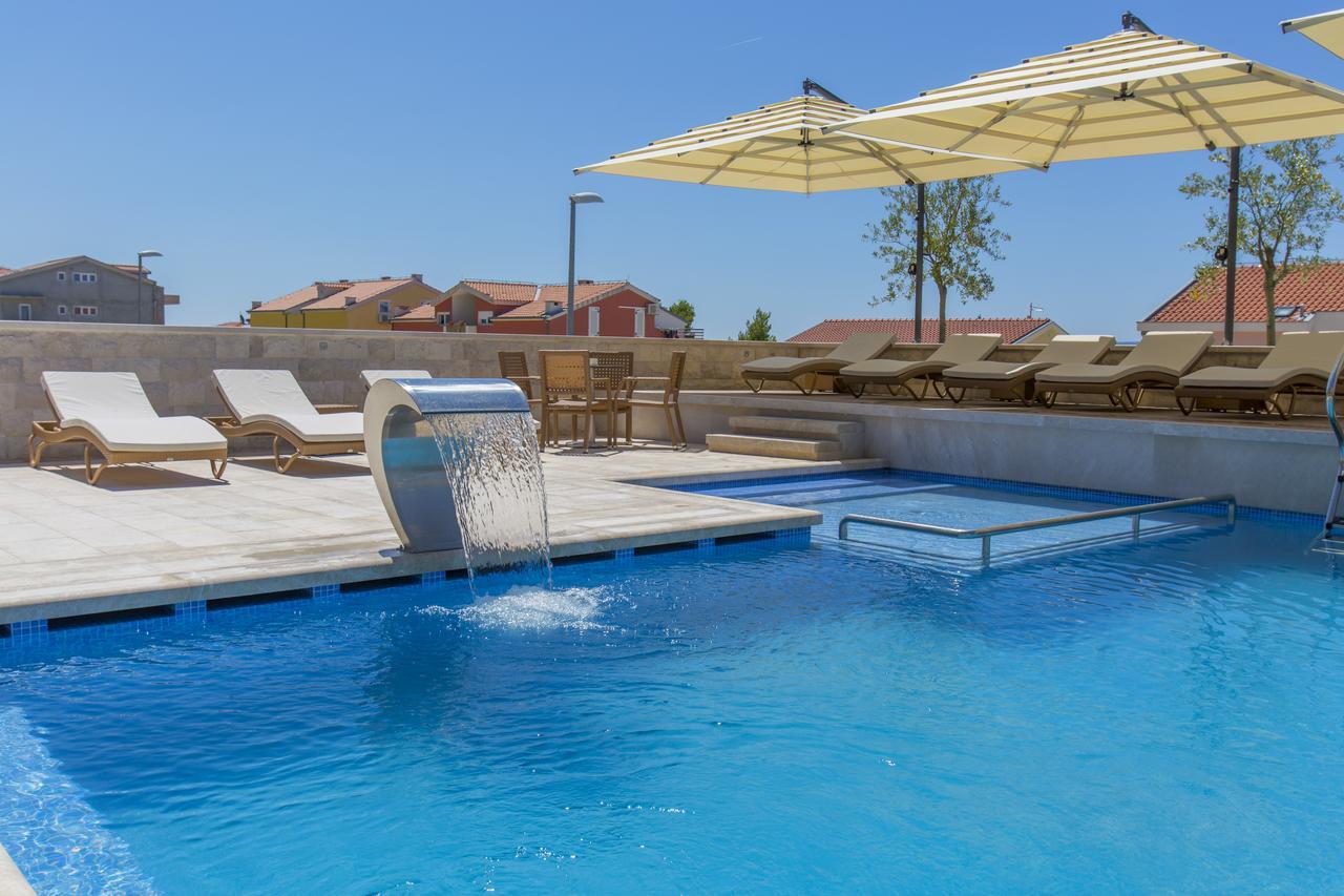 Luxury Apartment 4*