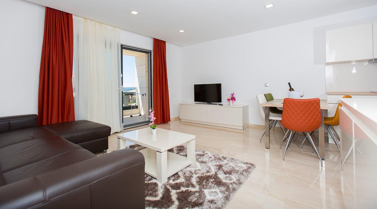 Luxury 4*