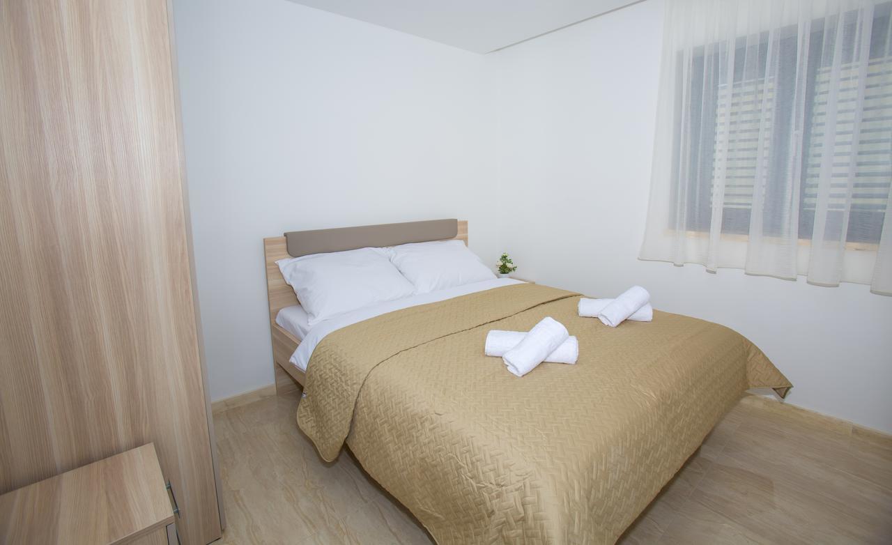 Apartment Luxury 4*